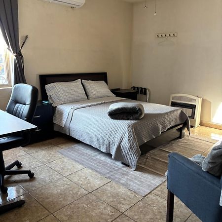 Habitacion Roble, Comoda Y Espaciosa Сальтильо Экстерьер фото